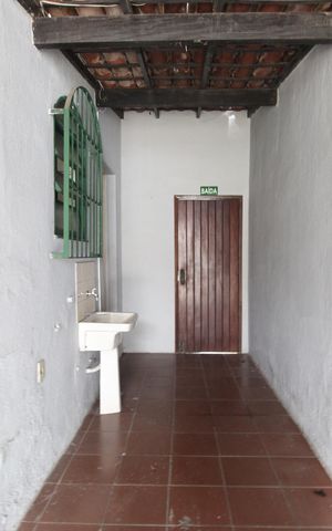 Casa à venda com 225m², 3 quartos e 5 vagasÁrea de serviço