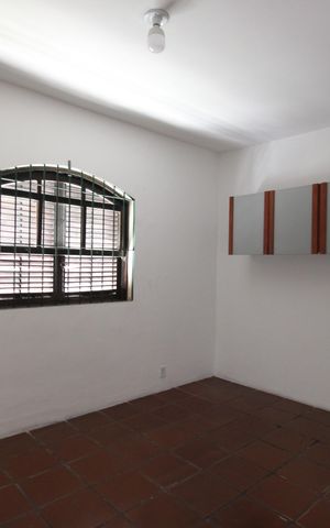 Casa à venda com 225m², 3 quartos e 5 vagasSuíte