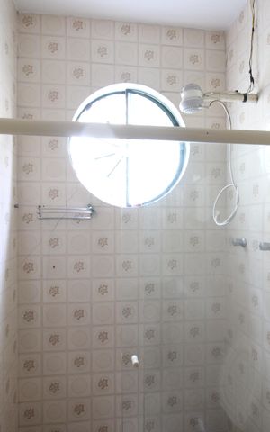 Casa à venda com 225m², 3 quartos e 5 vagasBanheiro social