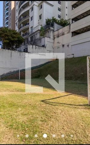 Apartamento à venda com 137m², 2 quartos e 4 vagas