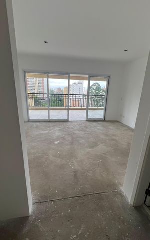 Apartamento à venda com 137m², 2 quartos e 4 vagas