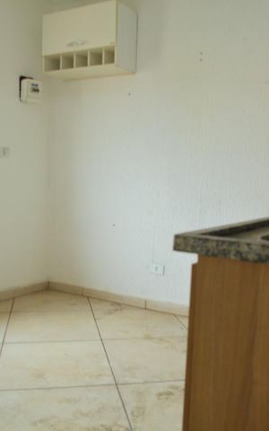 Casa para alugar com 120m², 2 quartos e 1 vagaCozinha 