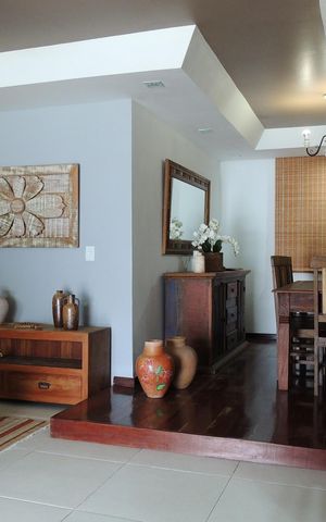 Casa de condomínio para alugar com 306m², 3 quartos e 2 vagasSala