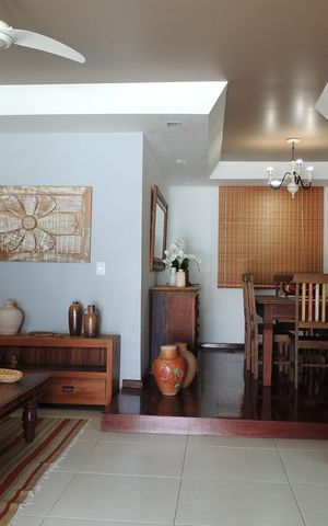 Casa de condomínio para alugar com 306m², 3 quartos e 2 vagasSala