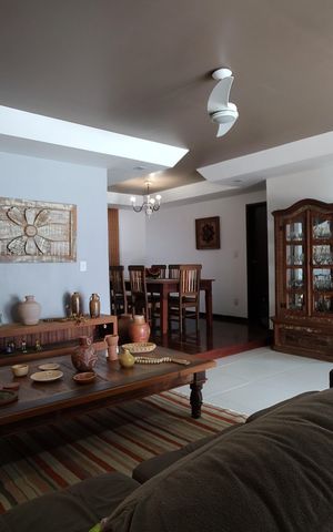 Casa de condomínio para alugar com 306m², 3 quartos e 2 vagas Casa de condomínio para alugar com 306m², 3 quartos e 2 vagasSala