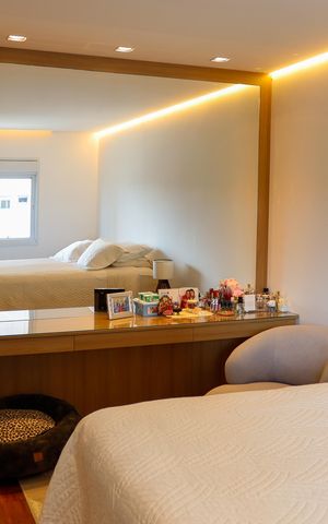 Apartamento à venda com 254m², 4 quartos e 4 vagas Apartamento à venda com 254m², 4 quartos e 4 vagasQuarto 4 - Suíte