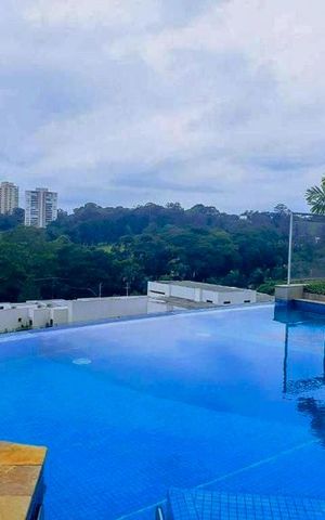 Apartamento à venda com 254m², 4 quartos e 4 vagas Apartamento à venda com 254m², 4 quartos e 4 vagasÁrea comum - Piscina