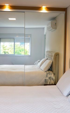 Apartamento à venda com 254m², 4 quartos e 4 vagas Apartamento à venda com 254m², 4 quartos e 4 vagasQuarto 2 - Suíte