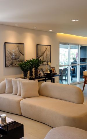 Apartamento à venda com 254m², 4 quartos e 4 vagas Apartamento à venda com 254m², 4 quartos e 4 vagassala