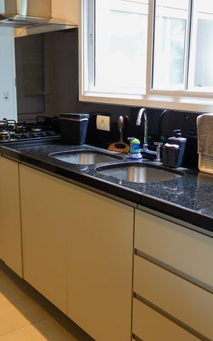 Apartamento à venda com 254m², 4 quartos e 4 vagas Apartamento à venda com 254m², 4 quartos e 4 vagasCozinha