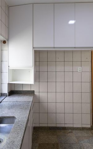 Casa à venda com 200m², 4 quartos e 2 vagas Casa à venda com 200m², 4 quartos e 2 vagasCozinha