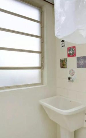 Apartamento à venda com 60m², 2 quartos e 1 vaga Apartamento à venda com 60m², 2 quartos e 1 vagaÁrea de serviço
