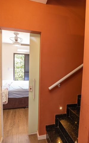 Casa de condomínio à venda com 115m², 2 quartos e 2 vagas Casa de condomínio à venda com 115m², 2 quartos e 2 vagasCorredor