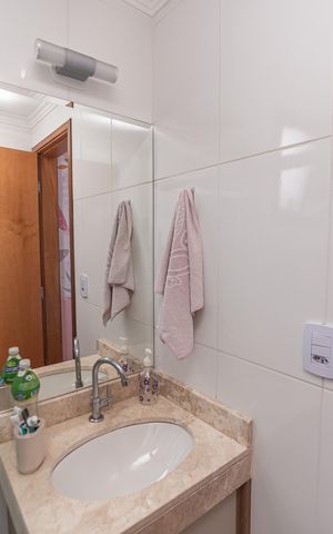 Casa de condomínio à venda com 115m², 2 quartos e 2 vagas Casa de condomínio à venda com 115m², 2 quartos e 2 vagasBanheiro do Quarto 1