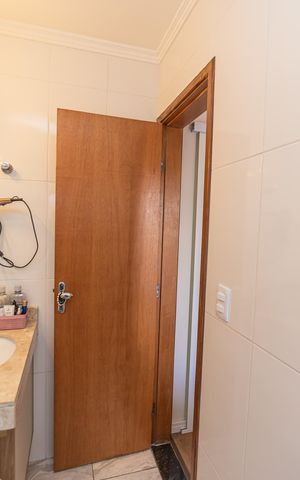 Casa de condomínio à venda com 115m², 2 quartos e 2 vagas Casa de condomínio à venda com 115m², 2 quartos e 2 vagasBanheiro do Quarto 2