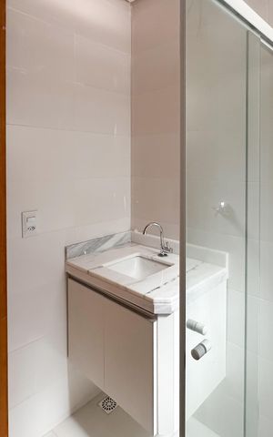Apartamento à venda com 51m², 2 quartos e 1 vaga Apartamento à venda com 51m², 2 quartos e 1 vagaBanheiro da Suíte