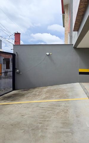 Apartamento à venda com 51m², 2 quartos e 1 vaga Apartamento à venda com 51m², 2 quartos e 1 vagaÁrea comum - Garagem