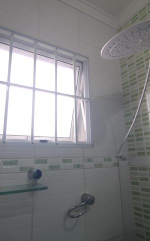 Casa para alugar com 164m², 3 quartos e 2 vagasBanheiro comum