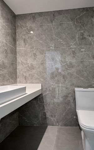 Apartamento à venda com 240m², 3 quartos e 2 vagas Apartamento à venda com 240m², 3 quartos e 2 vagasSuíte 3 - Banheiro