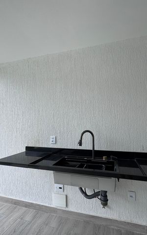 Apartamento à venda com 240m², 3 quartos e 2 vagas Apartamento à venda com 240m², 3 quartos e 2 vagasÁrea externa
