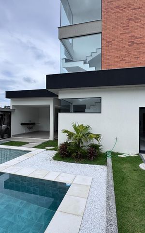 Apartamento à venda com 240m², 3 quartos e 2 vagas Apartamento à venda com 240m², 3 quartos e 2 vagasÁrea externa