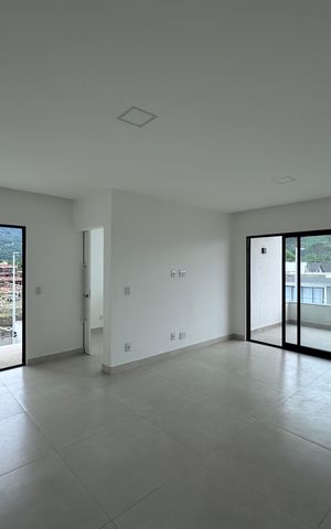 Apartamento à venda com 240m², 3 quartos e 2 vagas Apartamento à venda com 240m², 3 quartos e 2 vagasSuíte 3