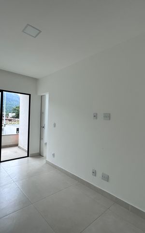 Apartamento à venda com 240m², 3 quartos e 2 vagas Apartamento à venda com 240m², 3 quartos e 2 vagasSuíte 1