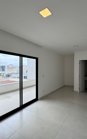 Apartamento à venda com 240m², 3 quartos e 2 vagas Apartamento à venda com 240m², 3 quartos e 2 vagasSuíte 2