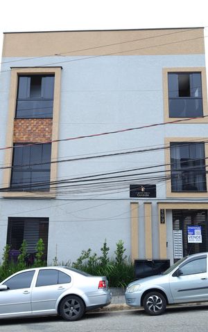 Apartamento para alugar com 35m², 2 quartos e sem vagaFachada do prédio - Placa instalada no portão do prédio - Código da placa: VGEF-548