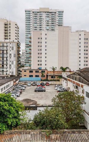 Apartamento à venda com 106m², 2 quartos e 1 vaga Apartamento à venda com 106m², 2 quartos e 1 vagaVista