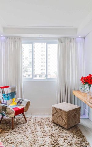 Apartamento à venda com 106m², 2 quartos e 1 vaga Apartamento à venda com 106m², 2 quartos e 1 vagaSala