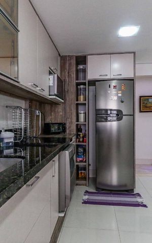 Apartamento à venda com 106m², 2 quartos e 1 vaga Apartamento à venda com 106m², 2 quartos e 1 vagaCozinha