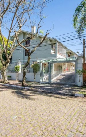 Casa de condomínio à venda com 175m², 3 quartos e 1 vaga Casa de condomínio à venda com 175m², 3 quartos e 1 vagaÁrea Externa