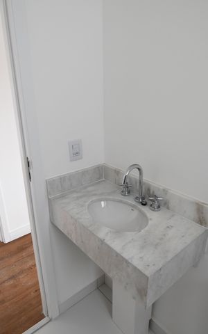 Apartamento à venda com 55m², 1 quarto e 2 vagasBanheiro