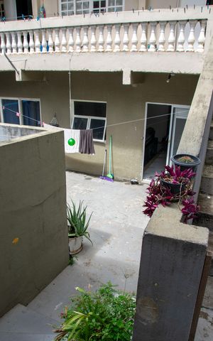Casa à venda com 300m², 9 quartos e 2 vagasÁrea externa