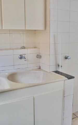 Casa à venda com 371m², 3 quartos e 3 vagas Casa à venda com 371m², 3 quartos e 3 vagasÁrea de Serviço