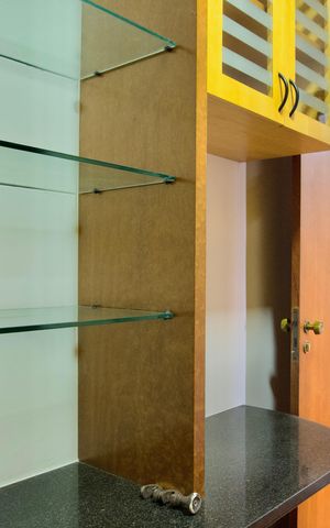 Casa à venda com 371m², 3 quartos e 3 vagas Casa à venda com 371m², 3 quartos e 3 vagasQuarto 2