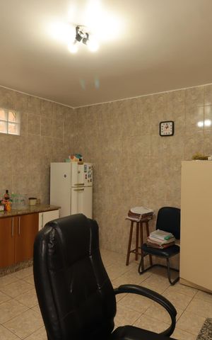Casa para alugar com 360m², 2 quartos e 3 vagasCasa dos Fundos - Cozinha