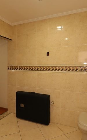 Casa para alugar com 360m², 2 quartos e 3 vagasBanheiro da Suíte