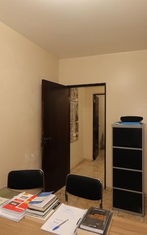 Casa para alugar com 360m², 2 quartos e 3 vagasCasa dos Fundos - Quarto 2