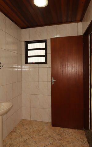 Casa para alugar com 360m², 2 quartos e 3 vagasBanheiro da Área Gourmet