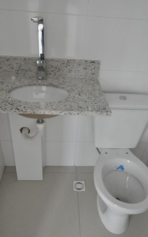 Apartamento à venda com 46m², 2 quartos e 1 vagaBanheiro Social