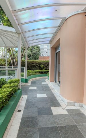 Apartamento à venda com 113m², 1 quarto e 2 vagas Apartamento à venda com 113m², 1 quarto e 2 vagasÁrea comum