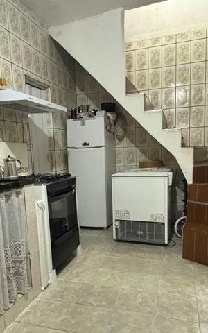 Casa à venda com 75m², 4 quartos e 1 vagaCasa 1 Cozinha 