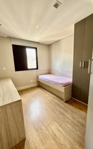 Apartamento à venda com 253m², 4 quartos e 3 vagas Apartamento à venda com 253m², 4 quartos e 3 vagasQuarto