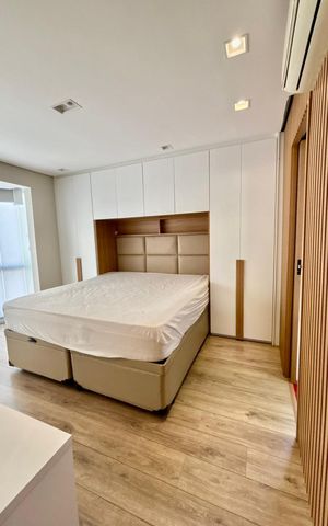 Apartamento à venda com 253m², 4 quartos e 3 vagas Apartamento à venda com 253m², 4 quartos e 3 vagasQuarto