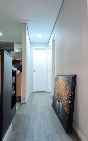 Apartamento à venda com 51m², 2 quartos e 1 vaga Apartamento à venda com 51m², 2 quartos e 1 vagaSala
