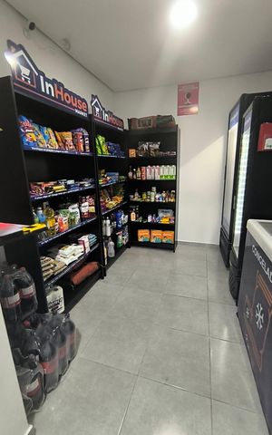 Apartamento à venda com 51m², 2 quartos e 1 vaga Apartamento à venda com 51m², 2 quartos e 1 vagaÁrea externa
