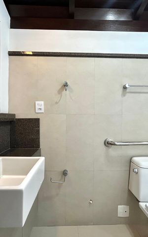 Apartamento para alugar com 102m², 1 quarto e sem vaga Apartamento para alugar com 102m², 1 quarto e sem vagaBanheiro