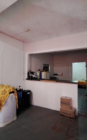 Casa à venda com 100m², 3 quartos e 1 vaga Casa à venda com 100m², 3 quartos e 1 vagaSala - Casa 1
